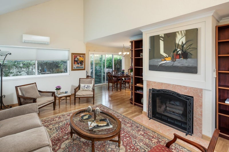 670 San Antonio Road 33