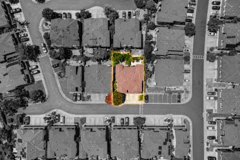 Tiny photo for 34761 Comstock Common, FREMONT, CA 94555 (MLS # ML82045812)