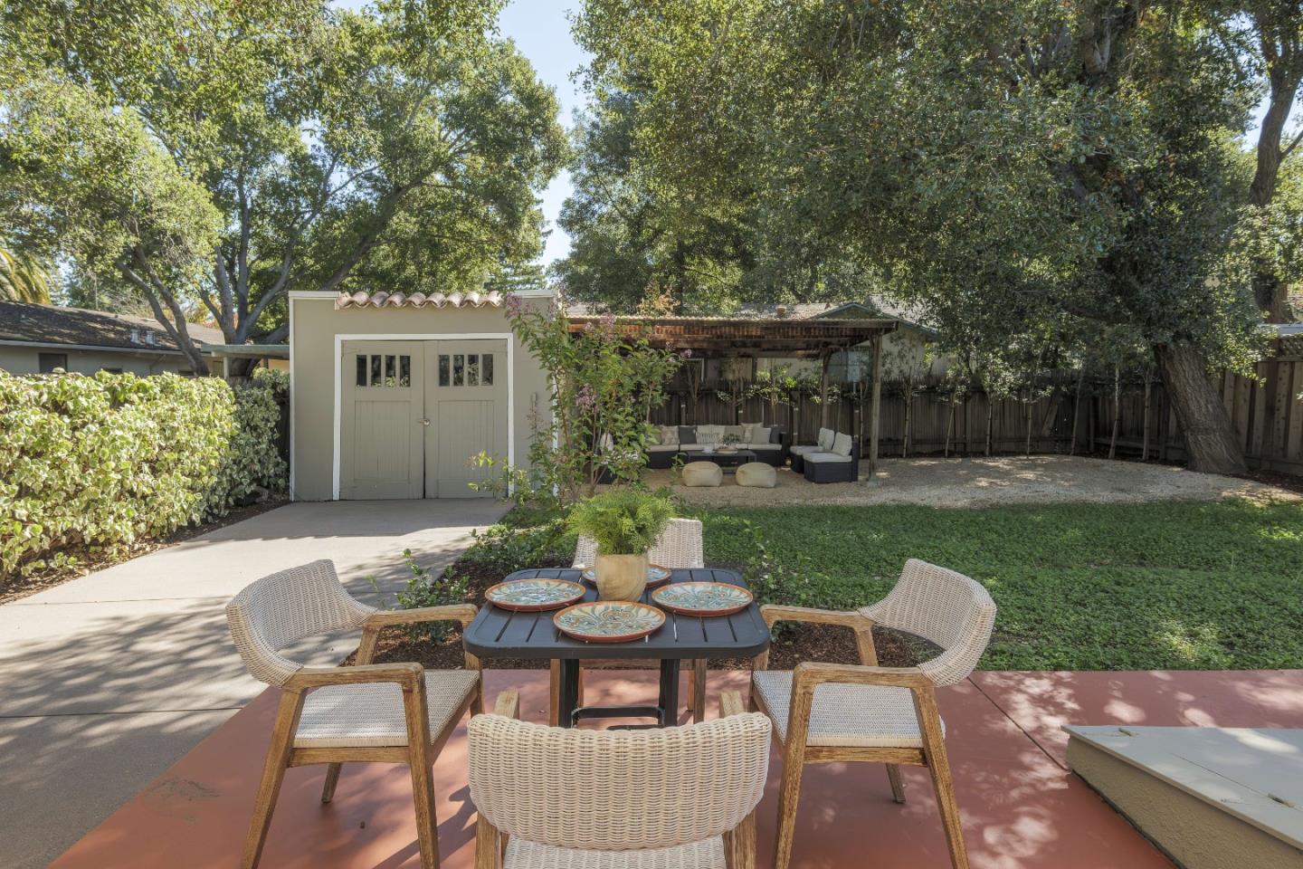 536 Addison Avenue