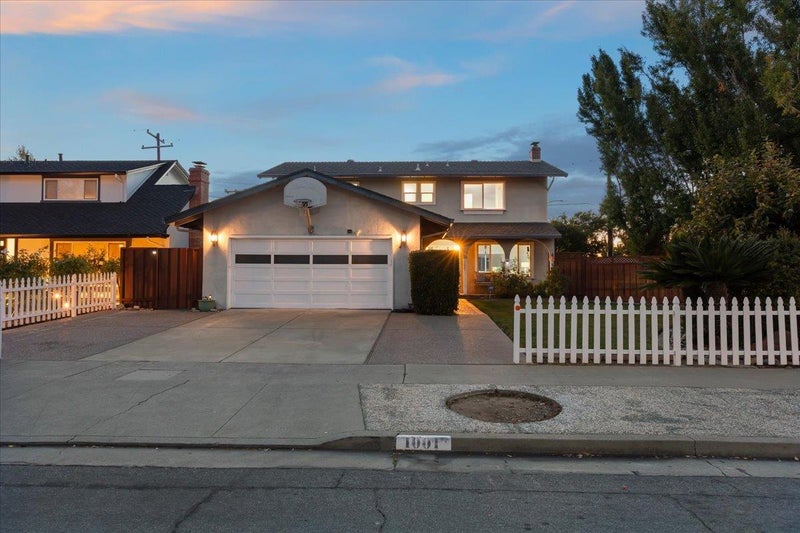 1001 Phelps Avenue