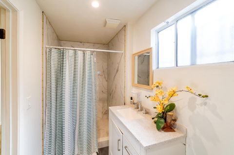 Tiny photo for 816 7th Avenue, Oakland, CA 94606 (MLS # ML82050549)