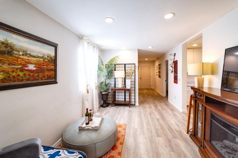 Tiny photo for 816 7th Avenue, Oakland, CA 94606 (MLS # ML82050549)