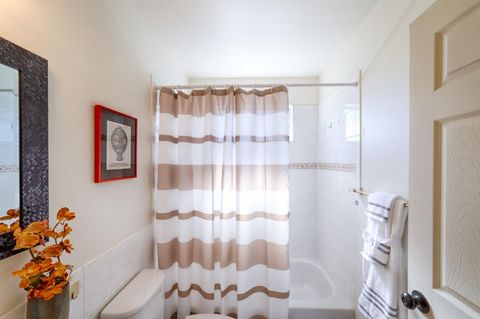 Tiny photo for 816 7th Avenue, Oakland, CA 94606 (MLS # ML82050549)