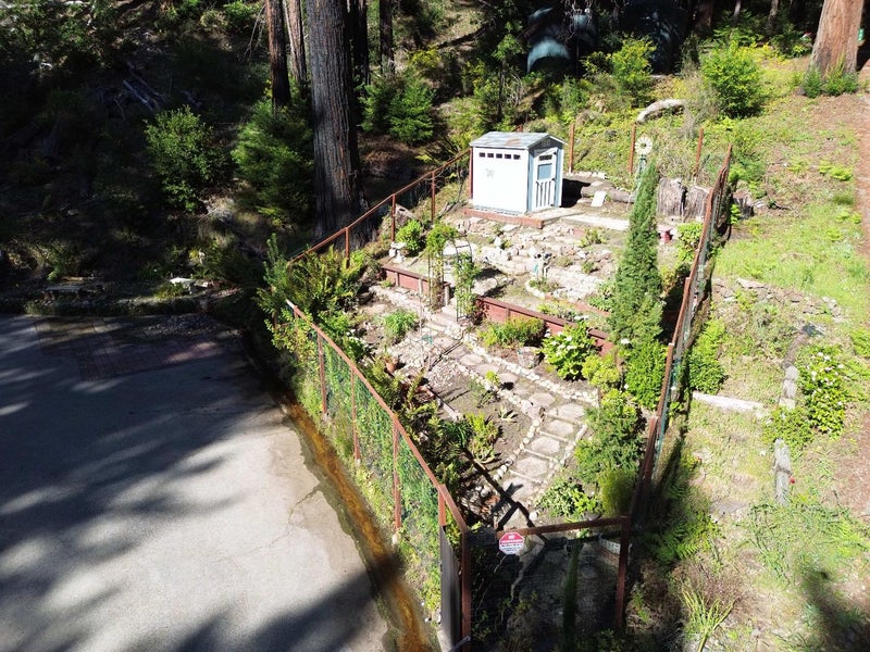 535 Burnside Bend