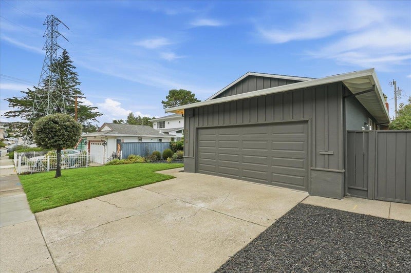 3310 Fleetwood Drive