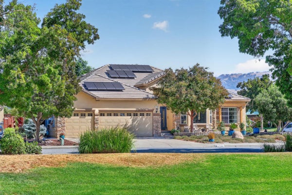 17205 ROSEMARY CIR, MORGAN HILL, CA 95037 - Image 8acc73ded363b66bdeb5f8cbff72e4d1/996512057