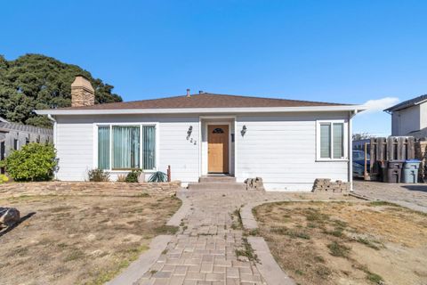 Featured picture for the property ML81985682