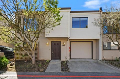 Photo of 2022 Bob White Ln Ln, SANTA CRUZ, CA 95065 (MLS # ML82038726)
