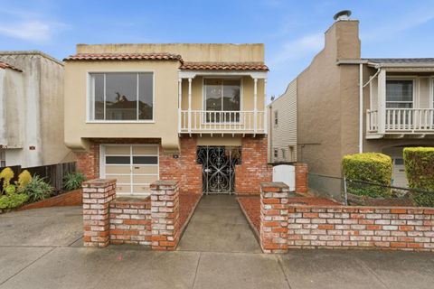 Photo of 83 Wabash Terrace, SAN FRANCISCO, CA 94134 (MLS # ML82045523)