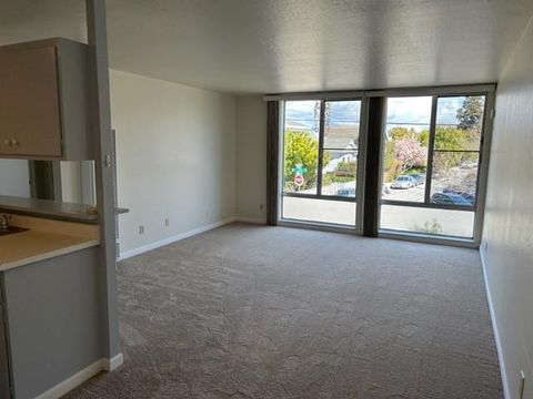 Tiny photo for 425 Washington Street #9, SANTA CRUZ, CA 95060 (MLS # ML82028291)