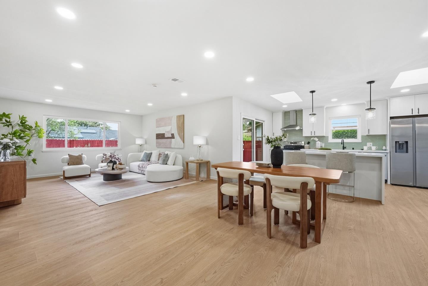 774 San Lucas Avenue