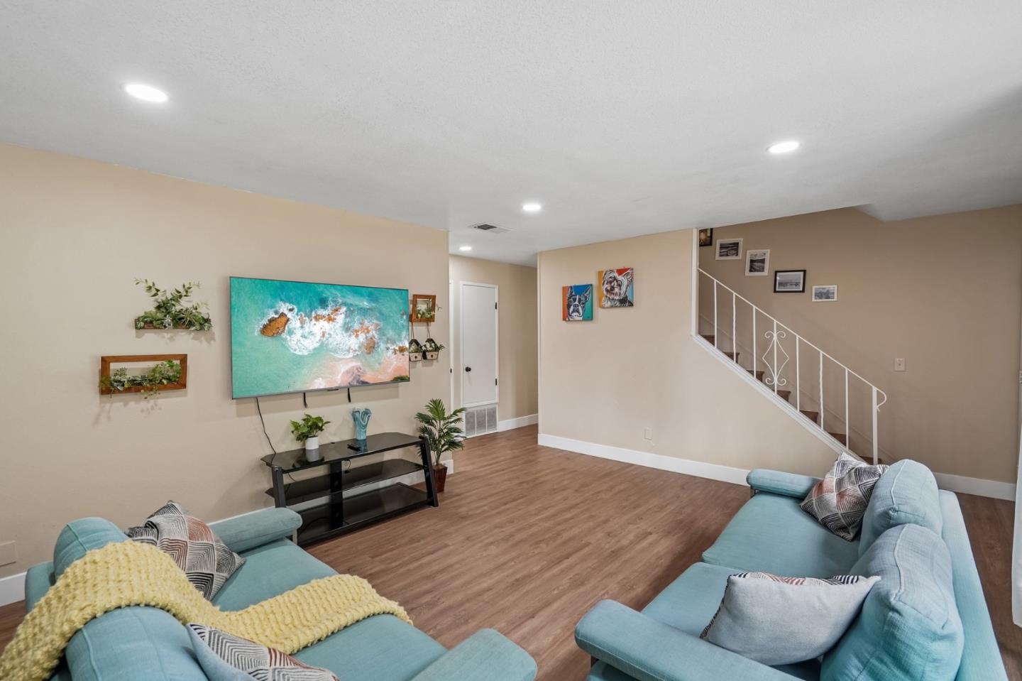 9021 Posada Way