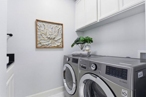 Tiny photo for 2044 Finley Place, SANTA CLARA, CA 95050 (MLS # ML82055271)