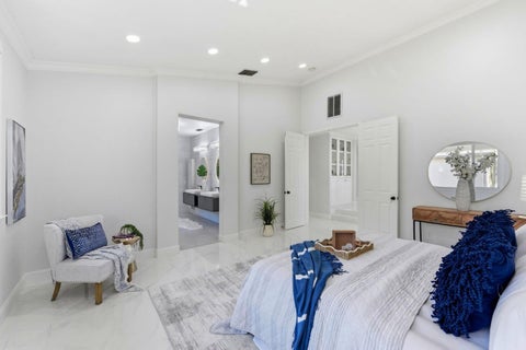 Tiny photo for 2044 Finley Place, SANTA CLARA, CA 95050 (MLS # ML82055271)