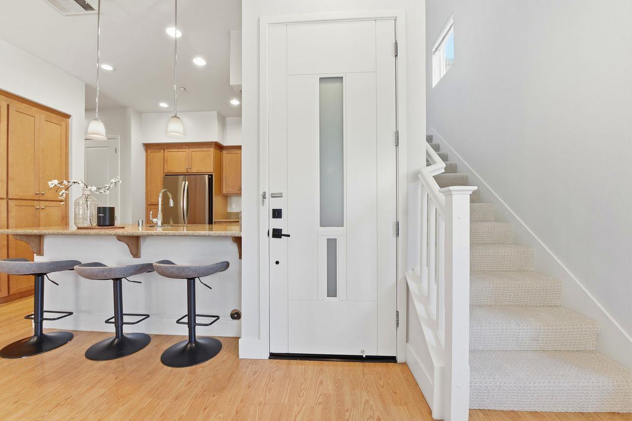 3720 Feather Lane