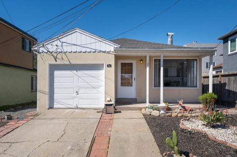 Photo of 56 Daly Court, SOUTH SAN FRANCISCO, CA 94080 (MLS # ML82039531)