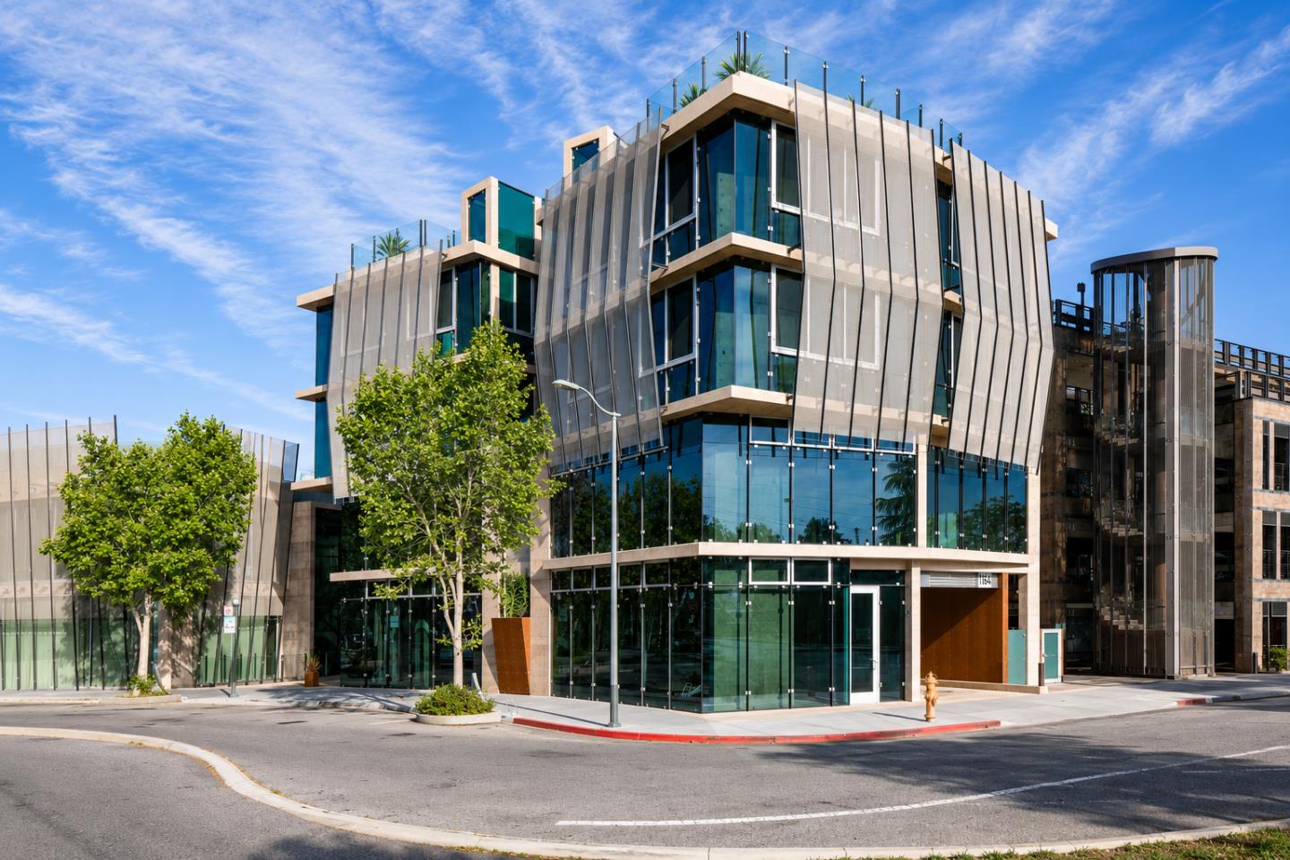 102 University Avenue 3C