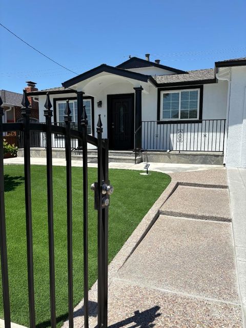 Tiny photo for 1219 Farringdon Drive, SAN JOSE, CA 95127 (MLS # ML82047587)