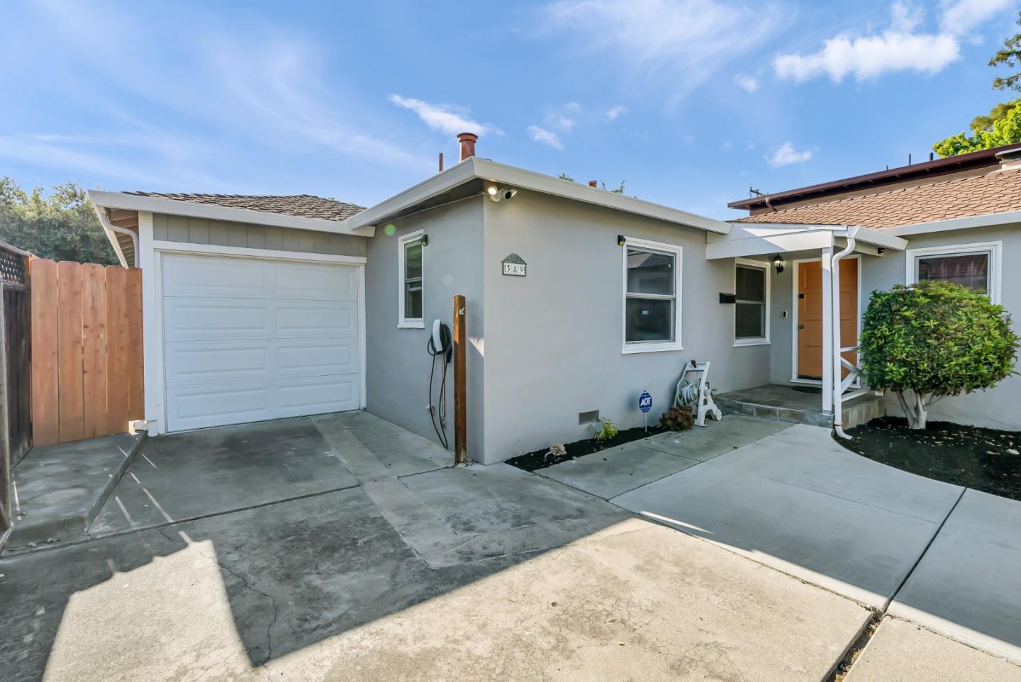 389 Lastreto Avenue