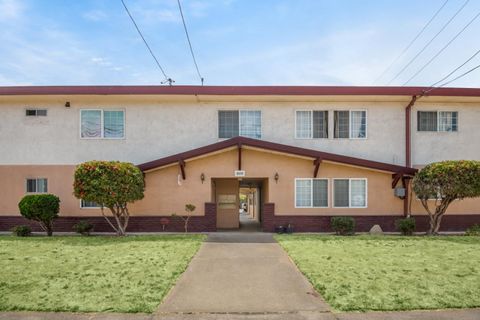 Tiny photo for 500 Buena Vista Avenue, ALAMEDA, CA 94501 (MLS # ML82036853)