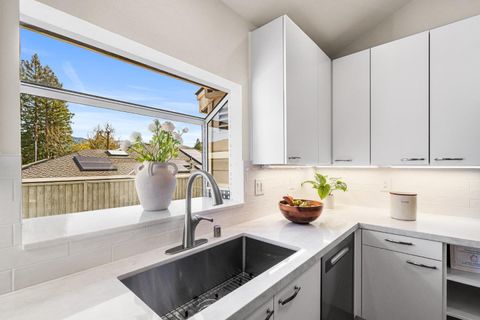 Tiny photo for 17981 Rose Court, MONTE SERENO, CA 95030 (MLS # ML82036848)