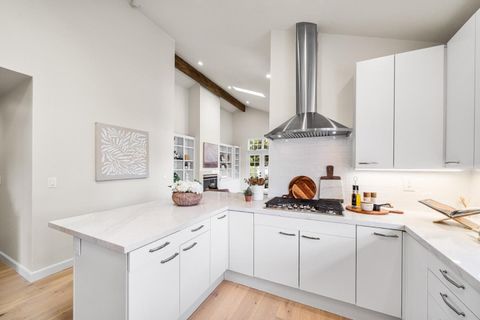 Tiny photo for 17981 Rose Court, MONTE SERENO, CA 95030 (MLS # ML82036848)