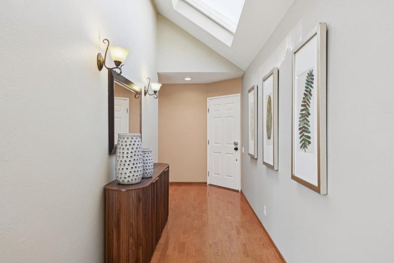 927 Shoreline Drive