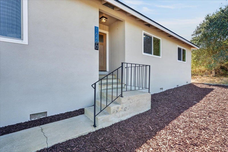 16490 Charles Schell Lane