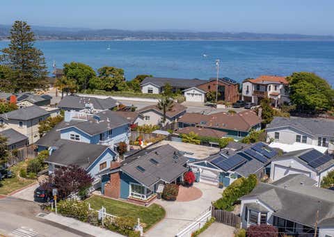 Photo of 4120 Court Drive, SANTA CRUZ, CA 95062 (MLS # ML82048346)