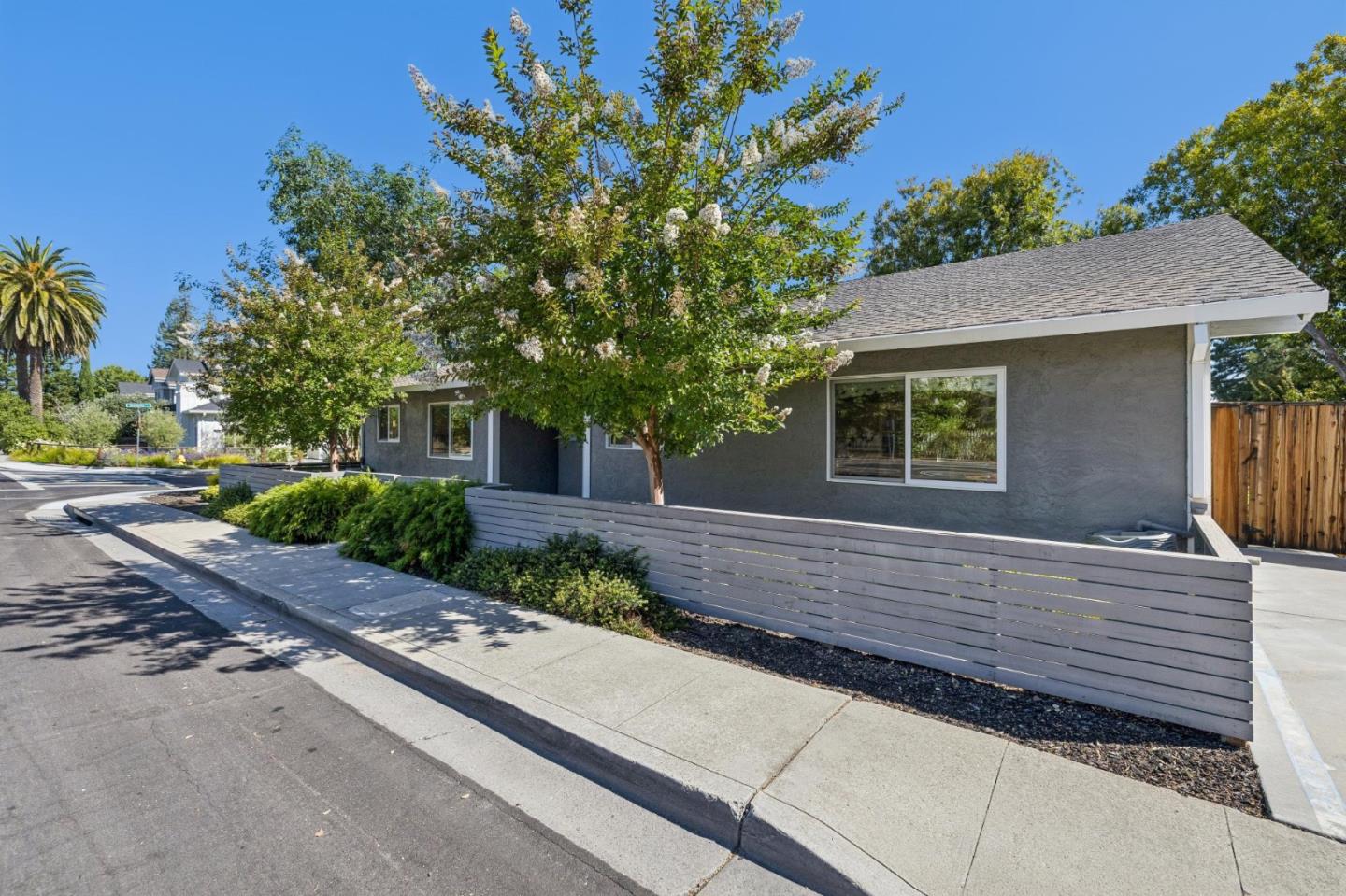 3131 Alameda De Las Pulgas