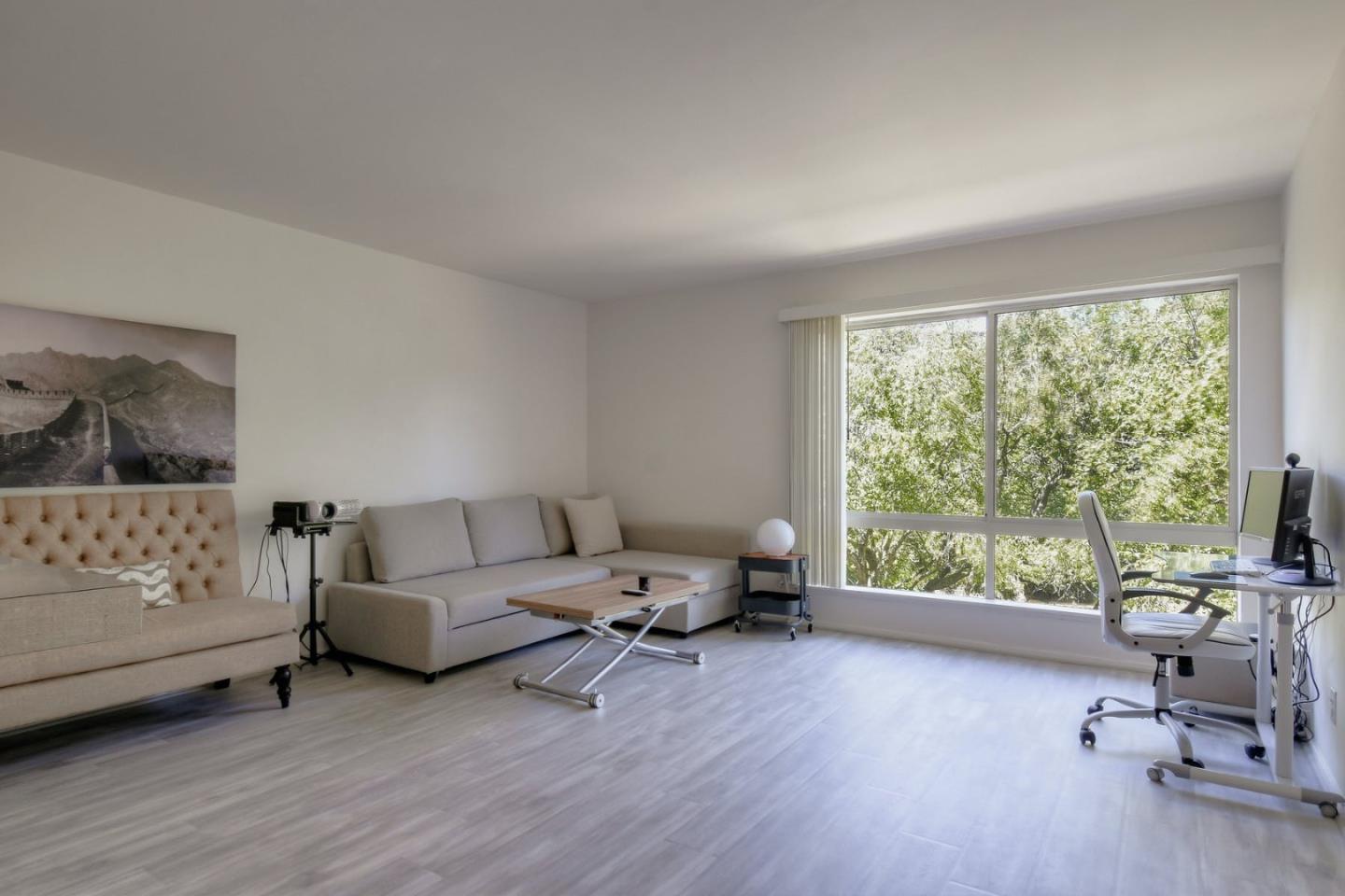 175 Red Rock Way 209K