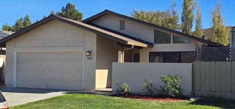 Photo of 793 Dart Way, GREENFIELD, CA 93927 (MLS # ML82065609)