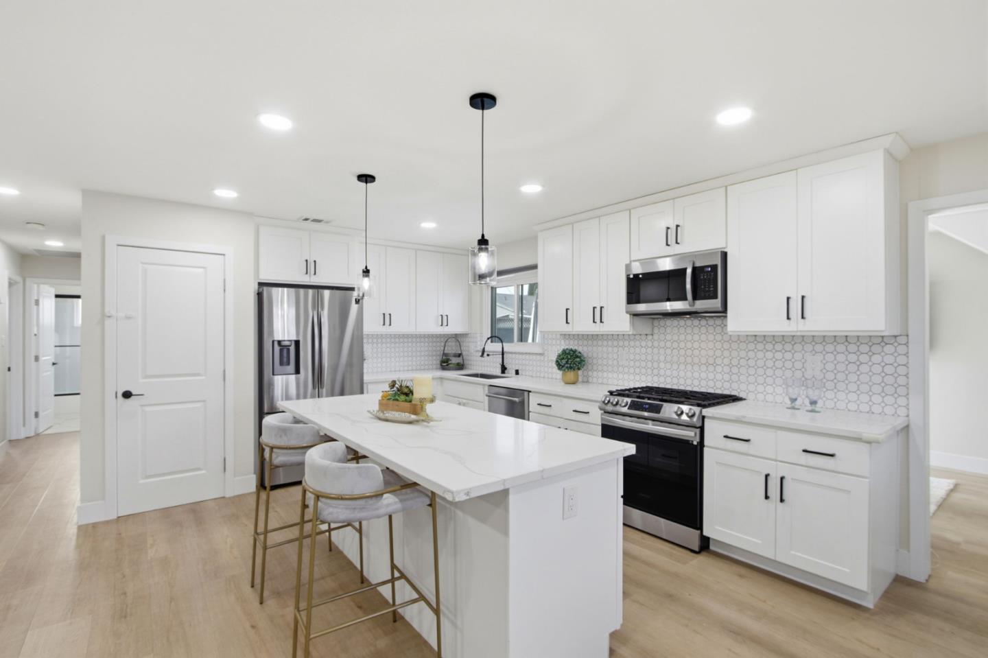 519 Cheyenne Lane