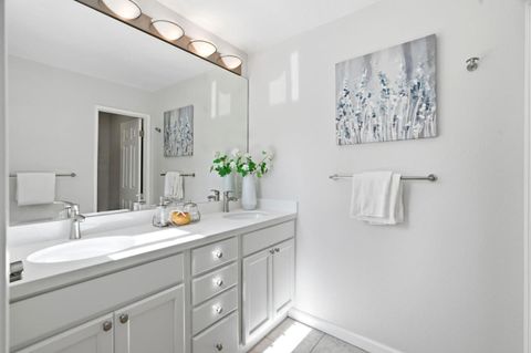 Tiny photo for 181 Ada Avenue #50, MOUNTAIN VIEW, CA 94043 (MLS # ML82036379)