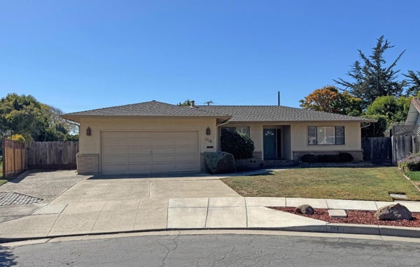 1116 ASPEN PL, SALINAS, CA 93901 - Image 8e75f29afdb68a91d0b6d5abf1c3dd3c/2369724645