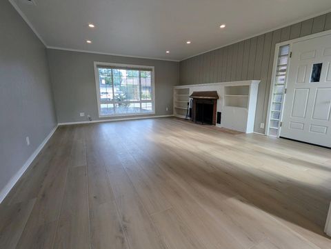 Tiny photo for 41 Inner Circle, REDWOOD CITY, CA 94062 (MLS # ML82029394)
