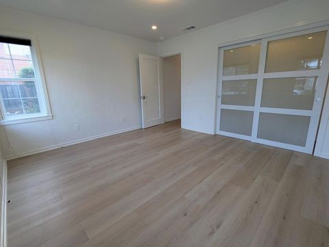 Tiny photo for 41 Inner Circle, REDWOOD CITY, CA 94062 (MLS # ML82029394)