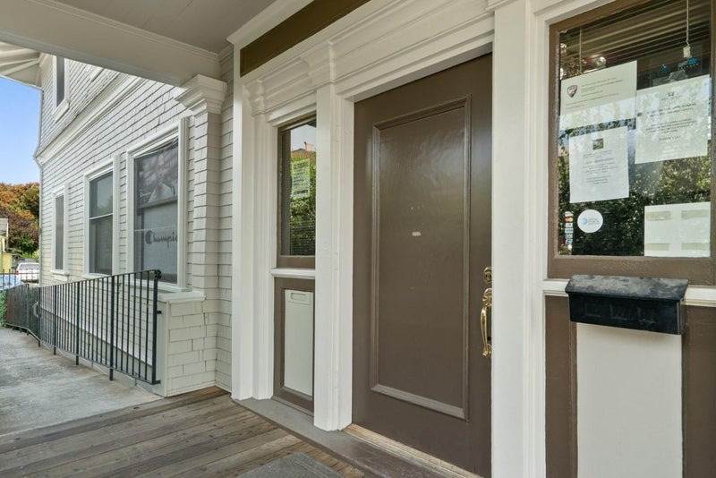 217 East Lake Avenue