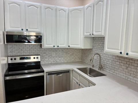 Tiny photo for 3550 Carter Drive #41, SOUTH SAN FRANCISCO, CA 94080 (MLS # ML82057239)