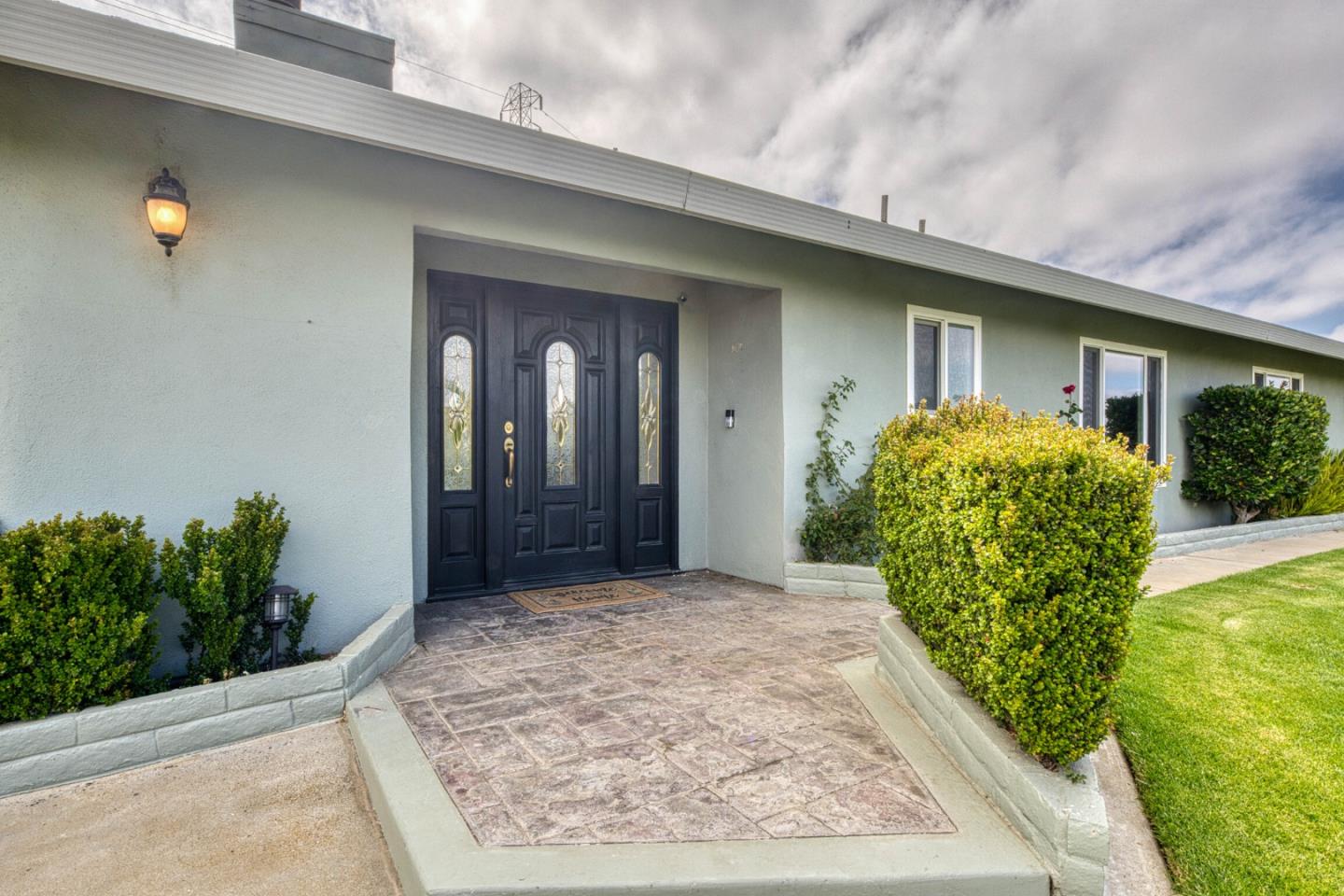 24720 Foothill Drive