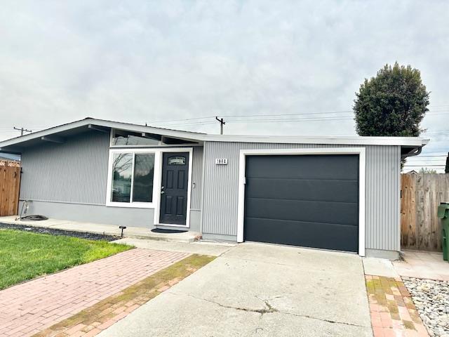1864 Loyola Drive