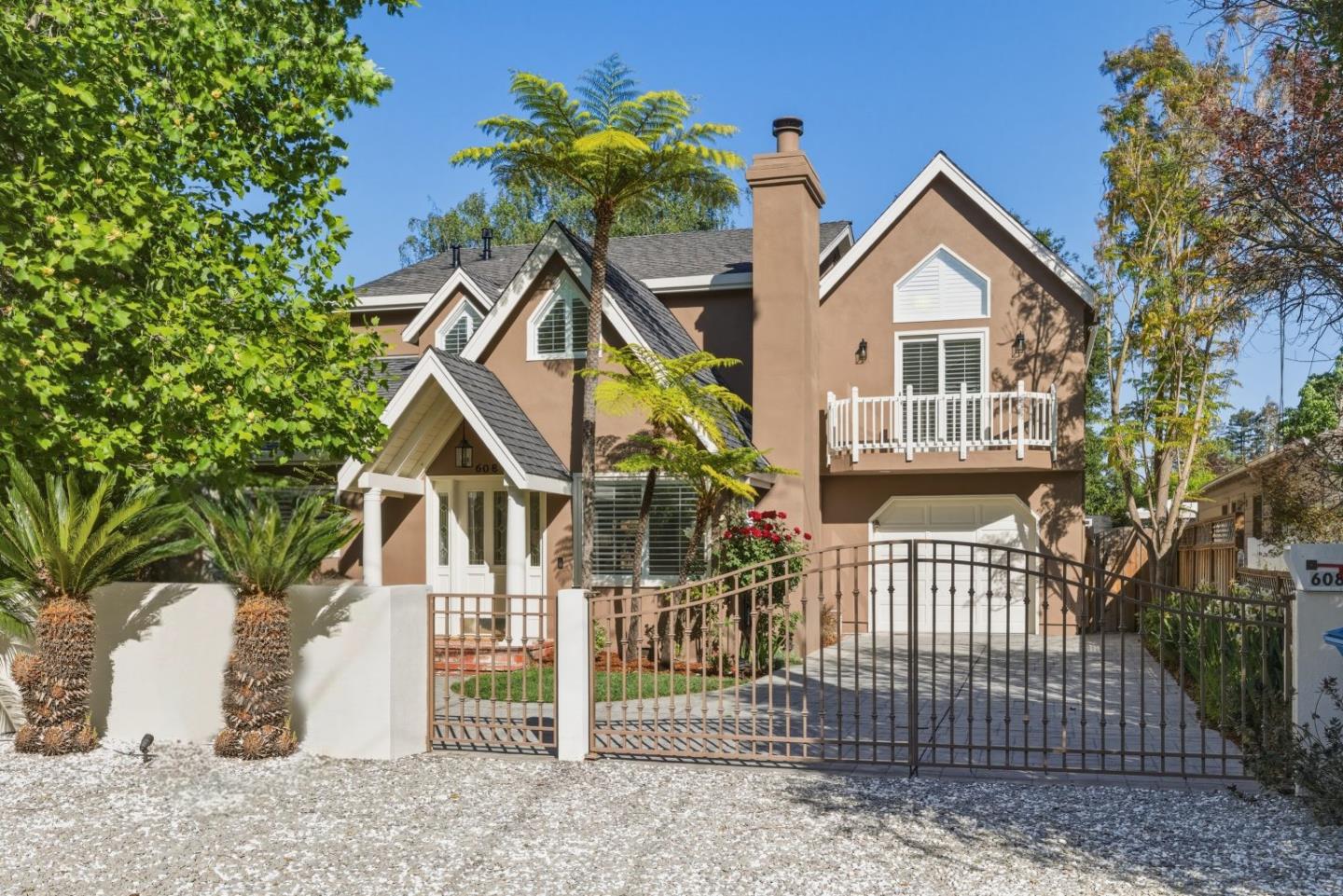 608 San Benito Avenue
