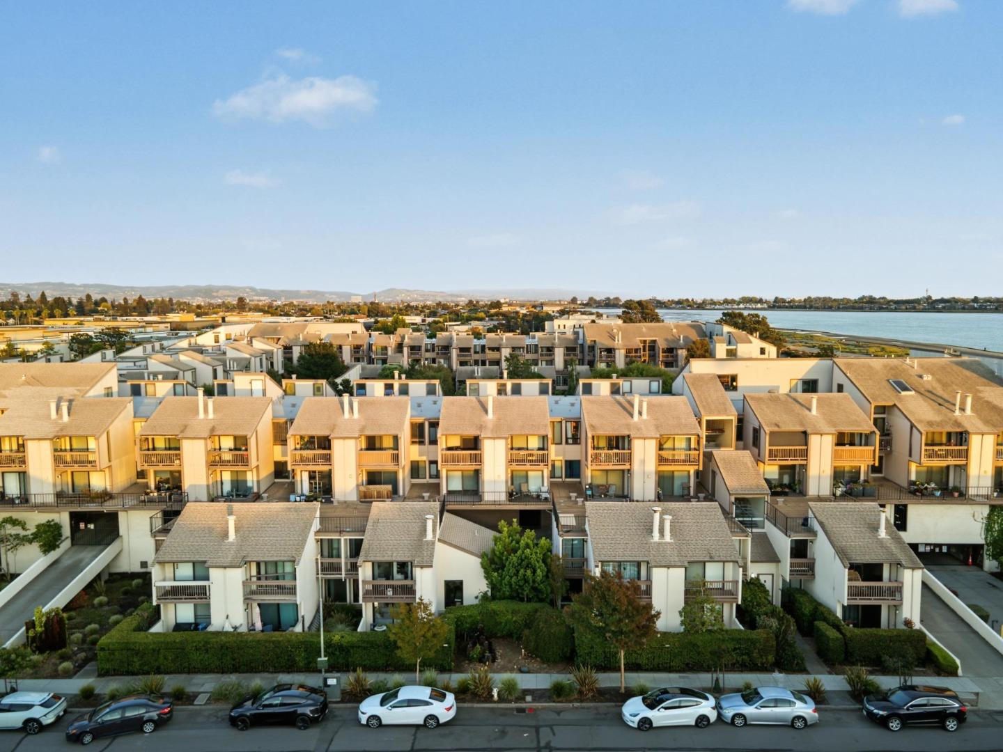 2101 Shoreline Drive 228, Alameda CA 94501