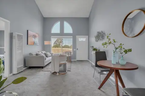 MLS: ML82050262