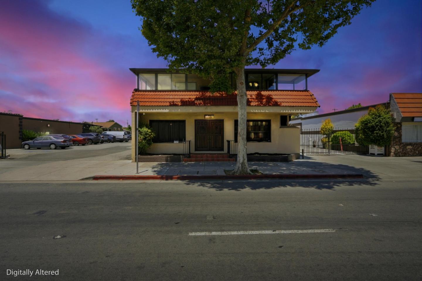 1565 Alum Rock Avenue