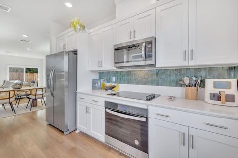 Tiny photo for 670 Wickham Court, GILROY, CA 95020 (MLS # ML82026506)