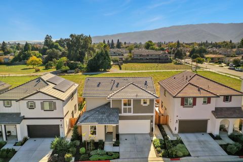Tiny photo for 670 Wickham Court, GILROY, CA 95020 (MLS # ML82026506)