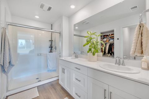 Tiny photo for 670 Wickham Court, GILROY, CA 95020 (MLS # ML82026506)