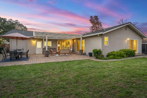 Tiny photo for 2741 Doverton Square, MOUNTAIN VIEW, CA 94040 (MLS # ML82028648)