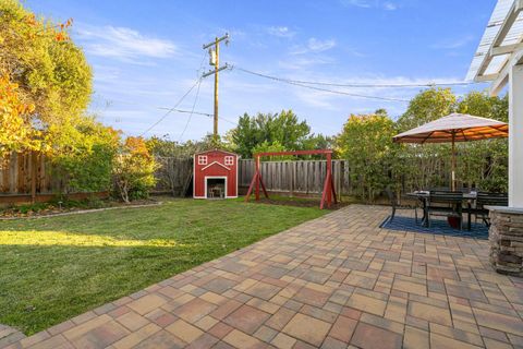 Tiny photo for 2741 Doverton Square, MOUNTAIN VIEW, CA 94040 (MLS # ML82028648)